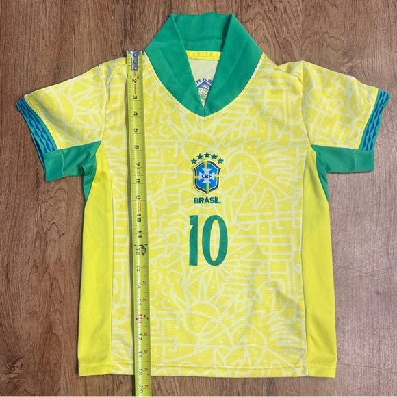 Kids Brazil Soccer Jersey - Yellow and Green - Picture 5 of 6